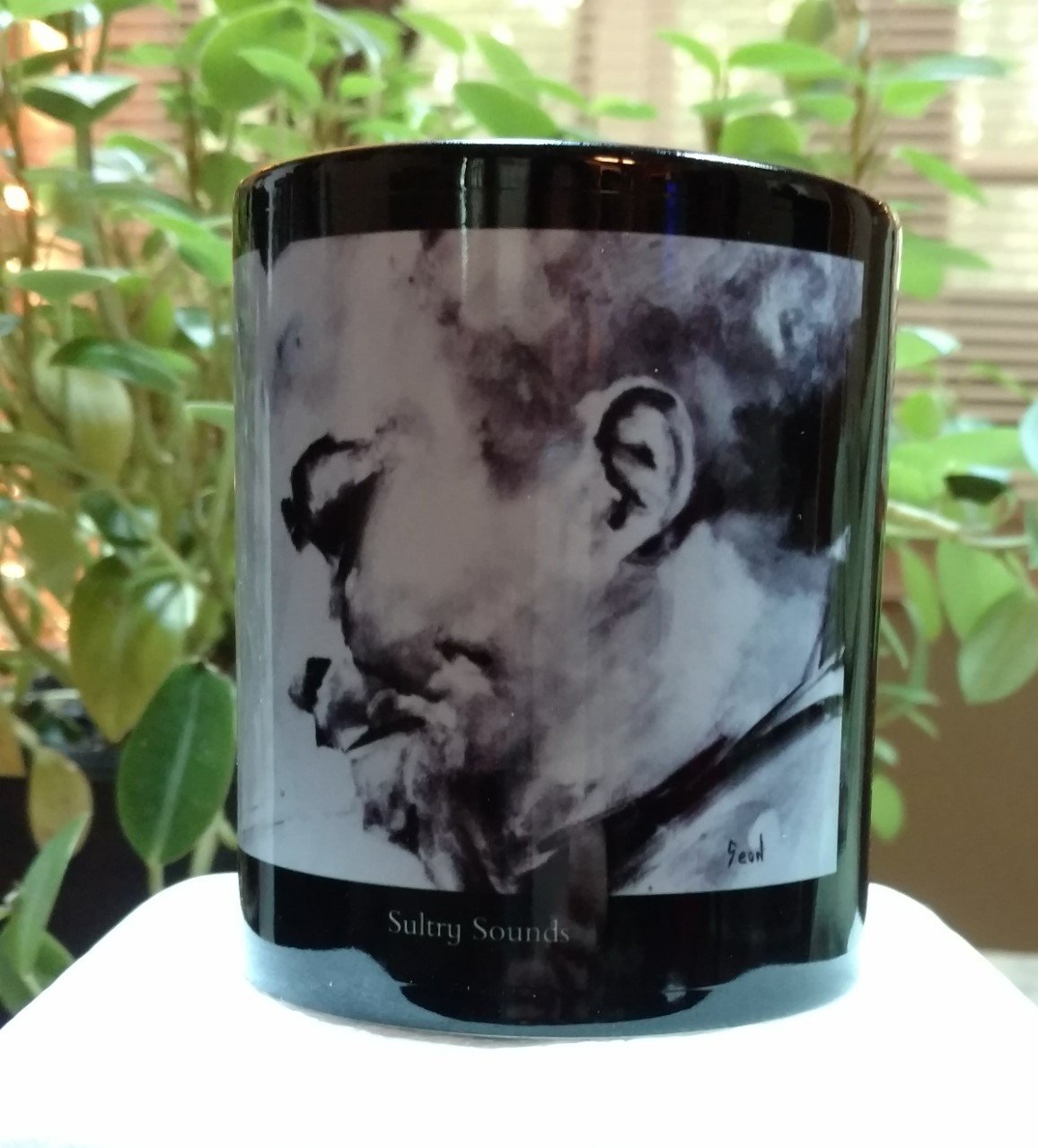 B/W Trumpet Player 11oz Ceramic Mug